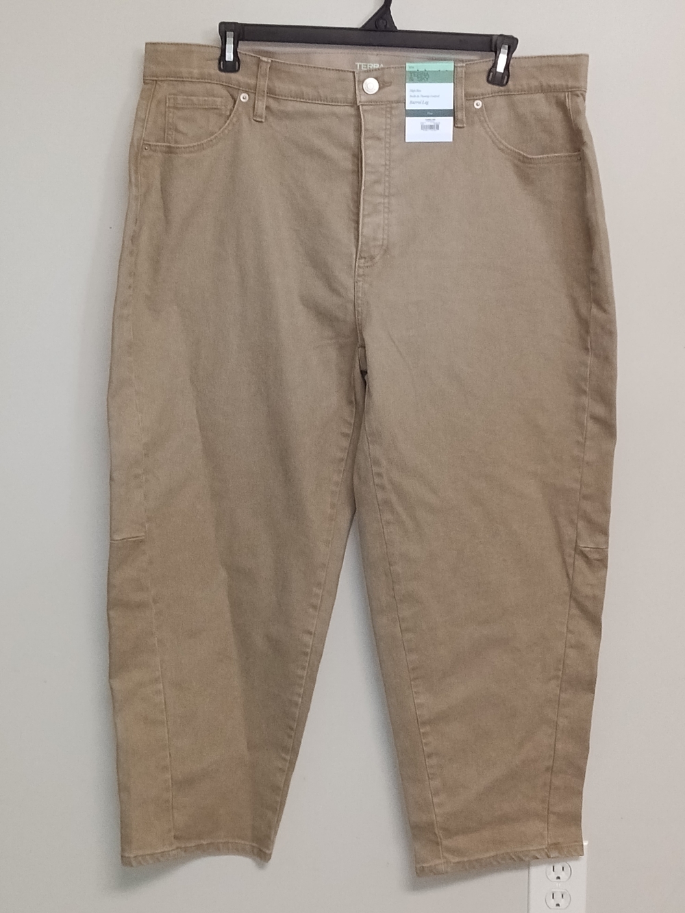 NWT Terra & Sky Khaki Tan High Rise Stretch Barrel Leg Tummy Control Jeans 20W